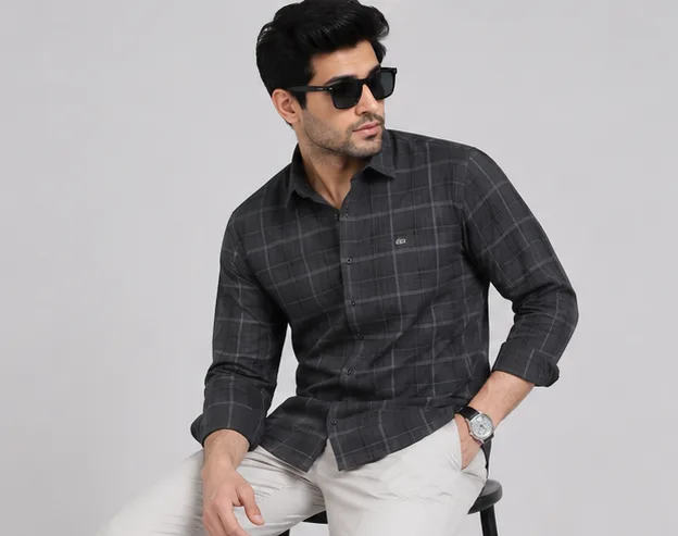 Men's Checked Full-Sleeve Casual Shirt