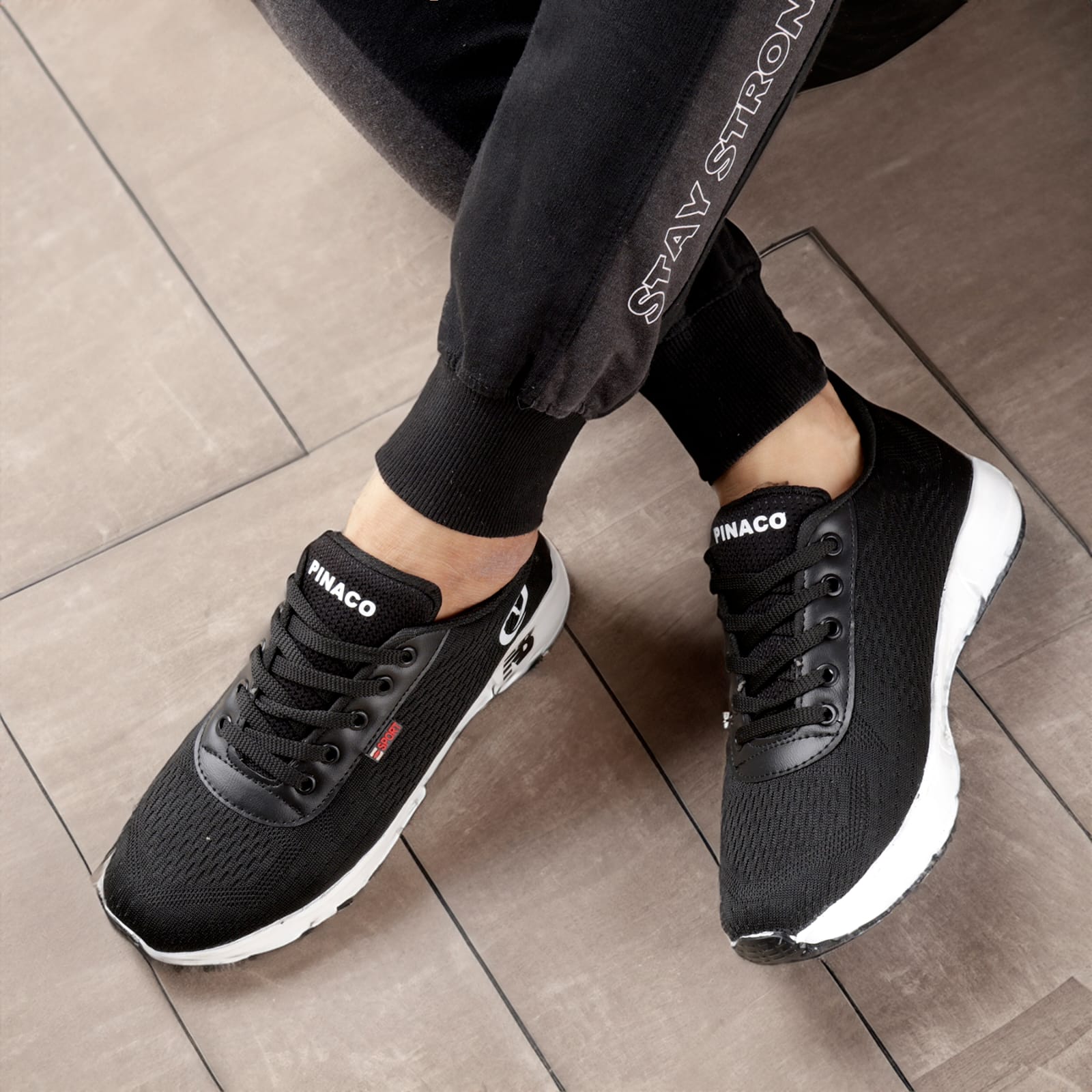 Men's Black Mesh Lace-Up Sports Sneakers with White Sole – Casual Walking & Gym Shoes