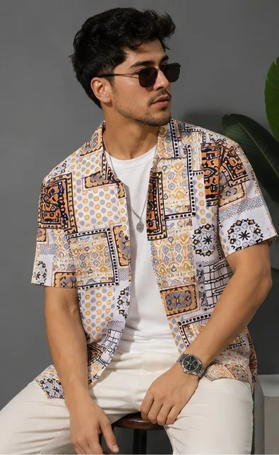 Men's Geometric Printed Casual Half Sleeve Shirt