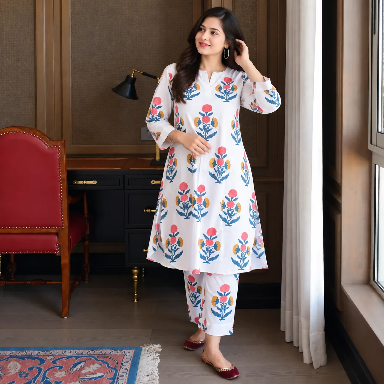 Women’s White Floral Printed Kurta Pant Set
